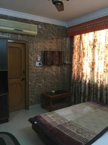 Hotel Grant Deluxe Мератх Номер фото